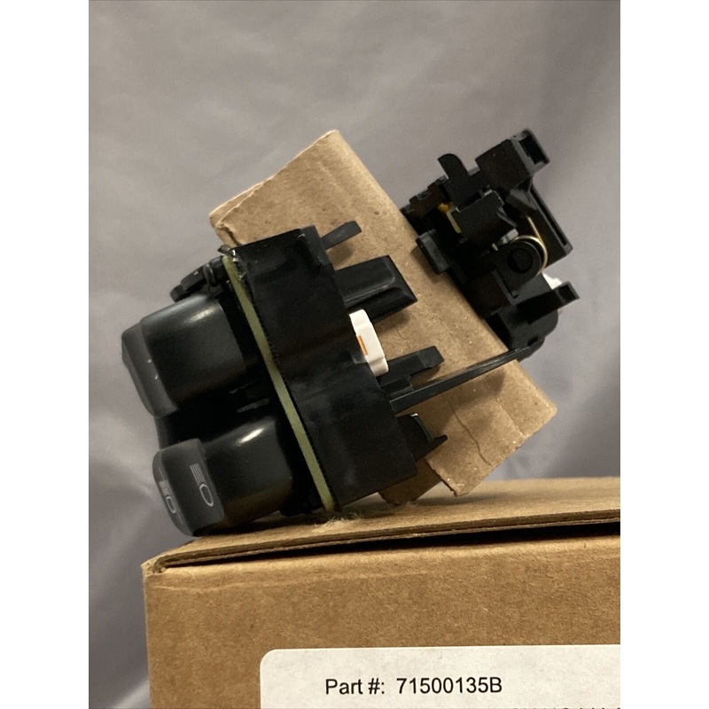 Harley Davidson 71500135B HAND CONT,SWITCHPACK,LH,AUDIO&CRUISE